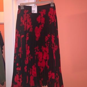 Floral Pleated Skirt